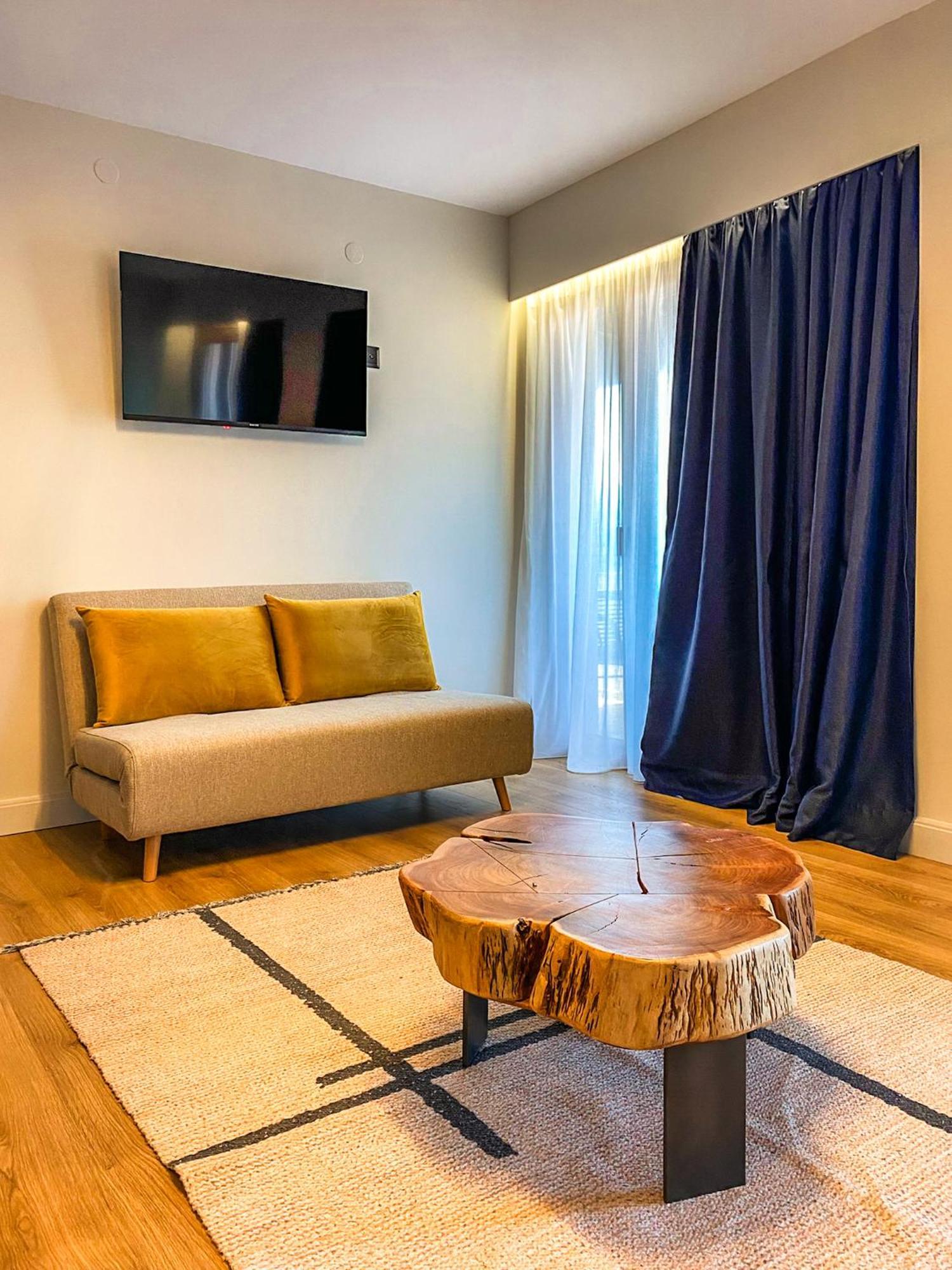 Apellou Apartments Самос Экстерьер фото